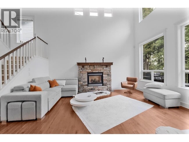 Building Photo - 23953 McClure Ave