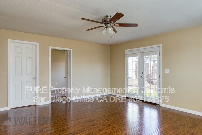 Foto del edificio - 3053 B St