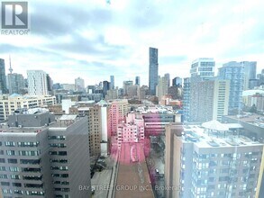 Building Photo - 319 Jarvis St