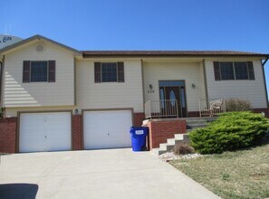 Building Photo - 626 Tall Grass Dr