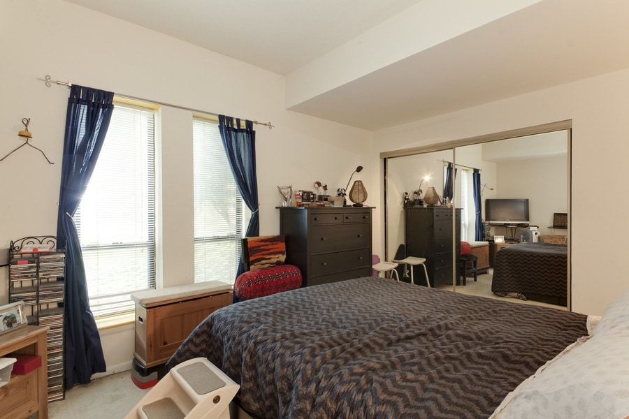 Primary Photo - Fantastic large and spacious 2-bedroom Con...
