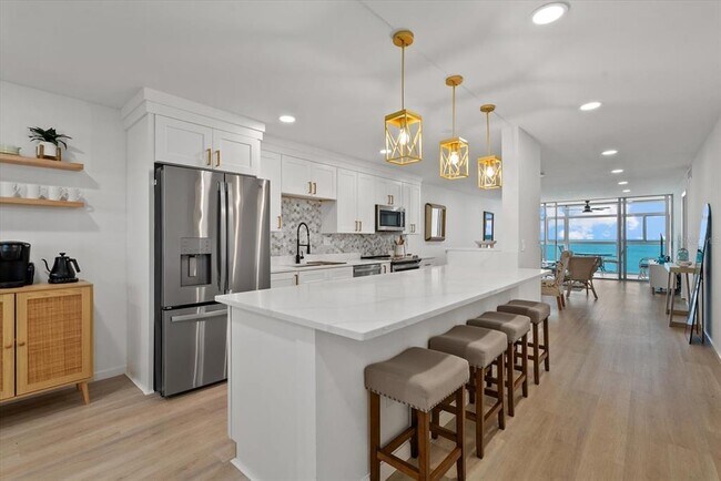 Foto del edificio - 255 The Esplanade N