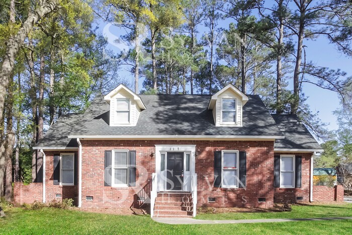 Primary Photo - Gorgeous 4BR 3BA Home