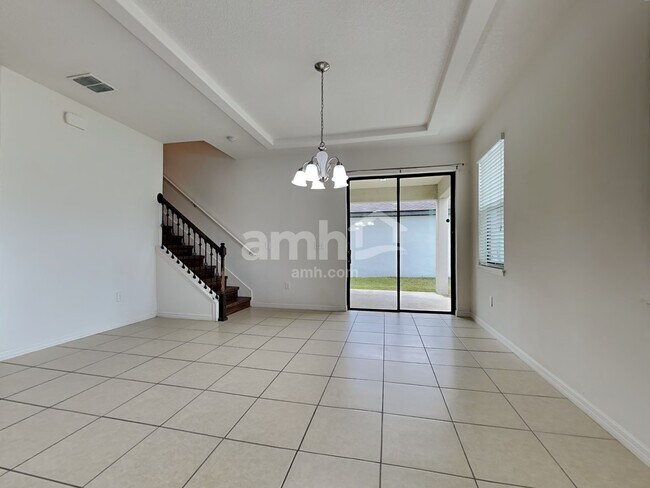 Foto del edificio - 11847 Valhalla Woods Drive