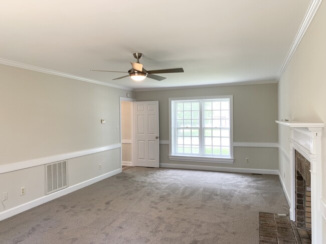 Building Photo - 4121 Raven Ridge Dr NW