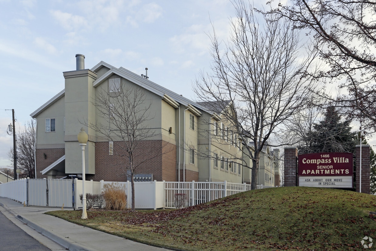Primary Photo - Compass Villa Senior Apartments