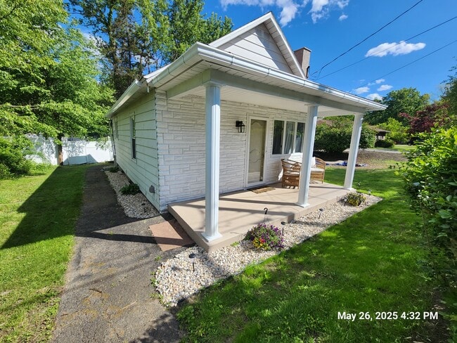 Building Photo - 218 Wyalusing St