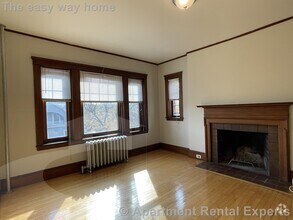 Building Photo - 5 Linnaean St