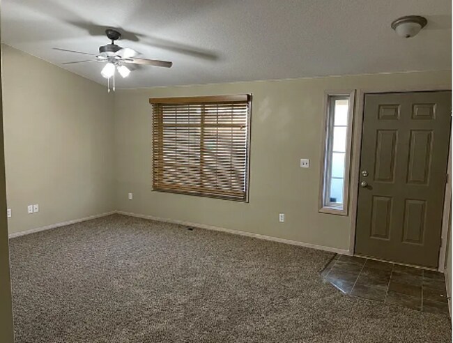 Foto del edificio - Charming One-Level Ranch in Peaceful Battl...