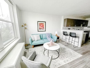 Building Photo - 2499 US-42
