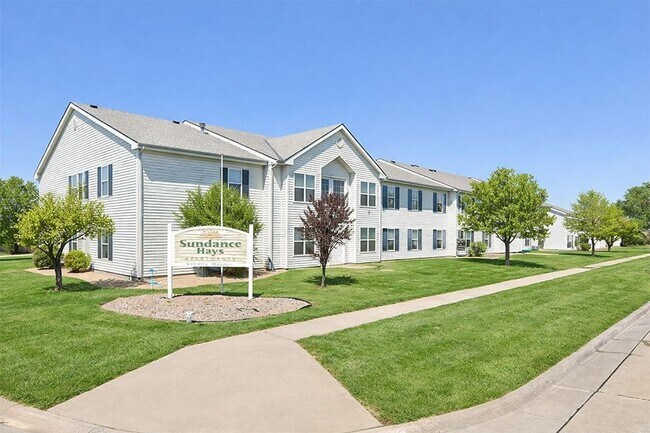 Foto del edificio - SUNDANCE HAYS APARTMENTS
