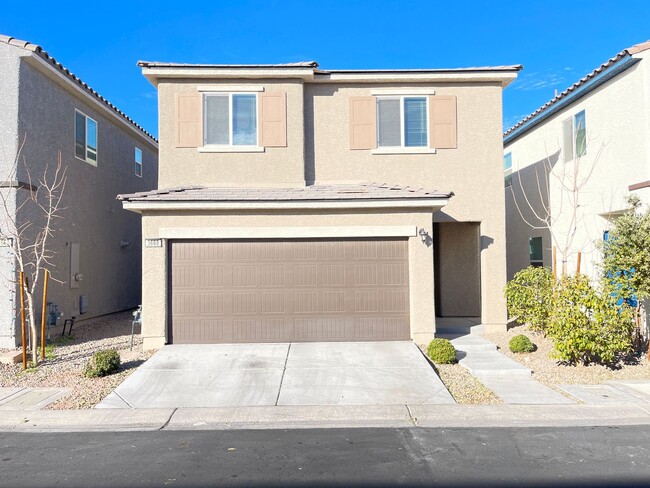 Building Photo - Beautiful 3 bedroom Home