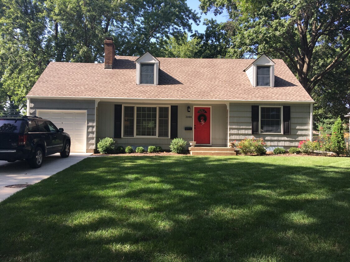 3006 71st W Ter, Prairie Village, KS 66208 House Rental in Prairie