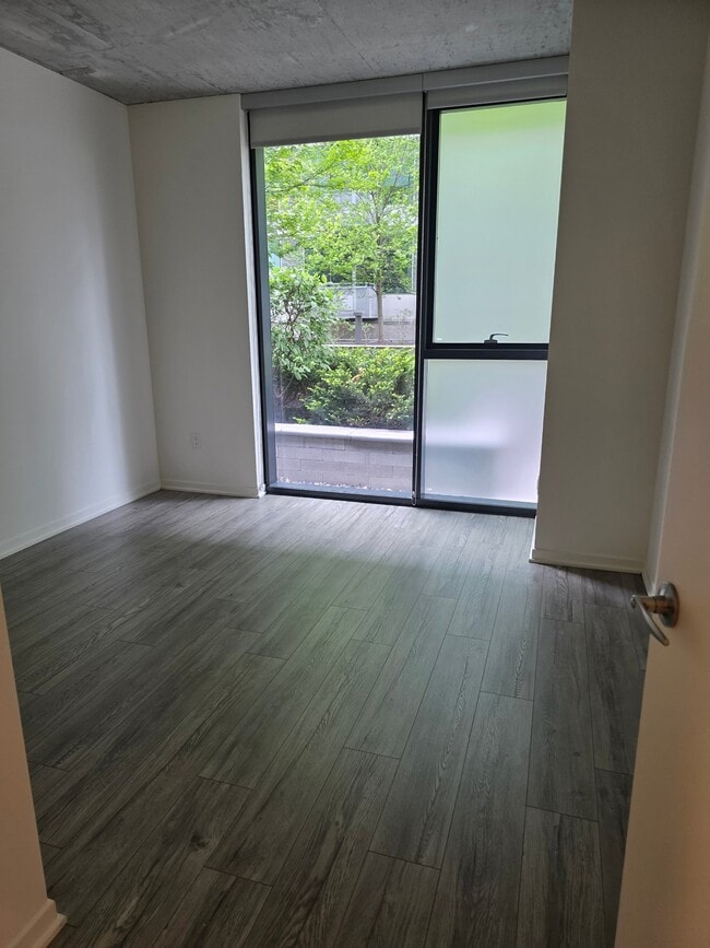 Building Photo - 1342 S Wabash Ave