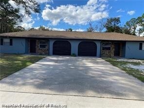 Foto principal - 3305 Jacklin Ave
