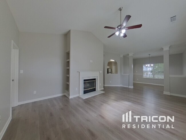 Foto del edificio - 11800 Mourning Dove Ln