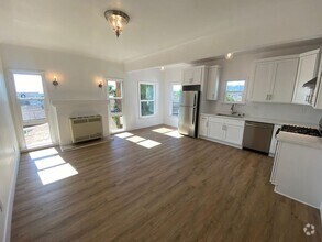 Building Photo - 559 Normandie Ave