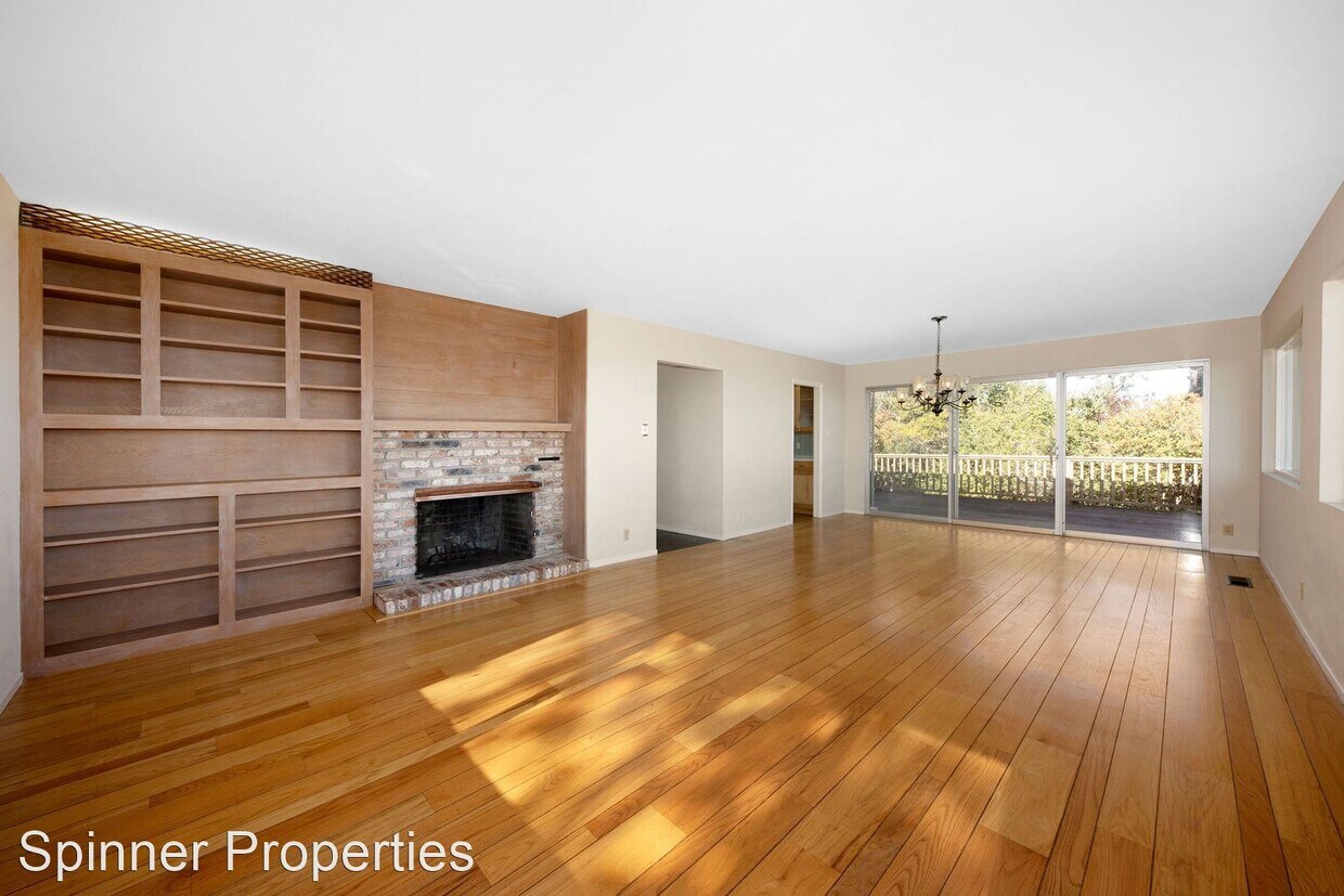 Foto principal - 3 br, 2 bath House - 2836 Las Piedras Drive