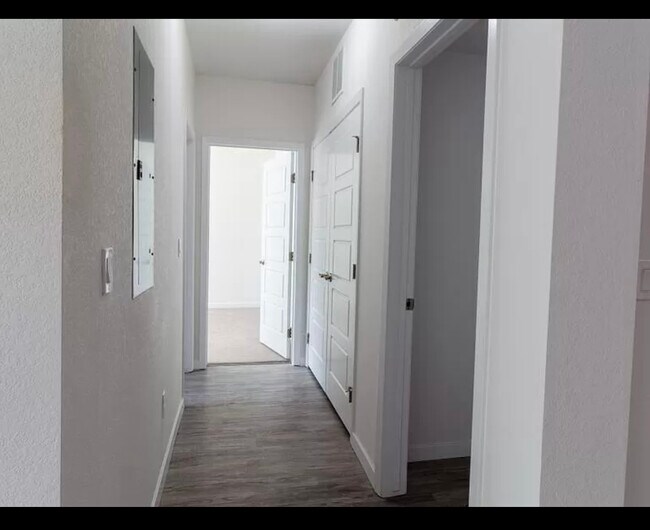 Foto del edificio - 9185 Wilde Ln