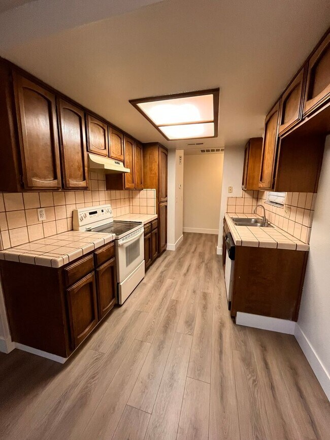 Foto del edificio - 1524 Swarthmore Dr