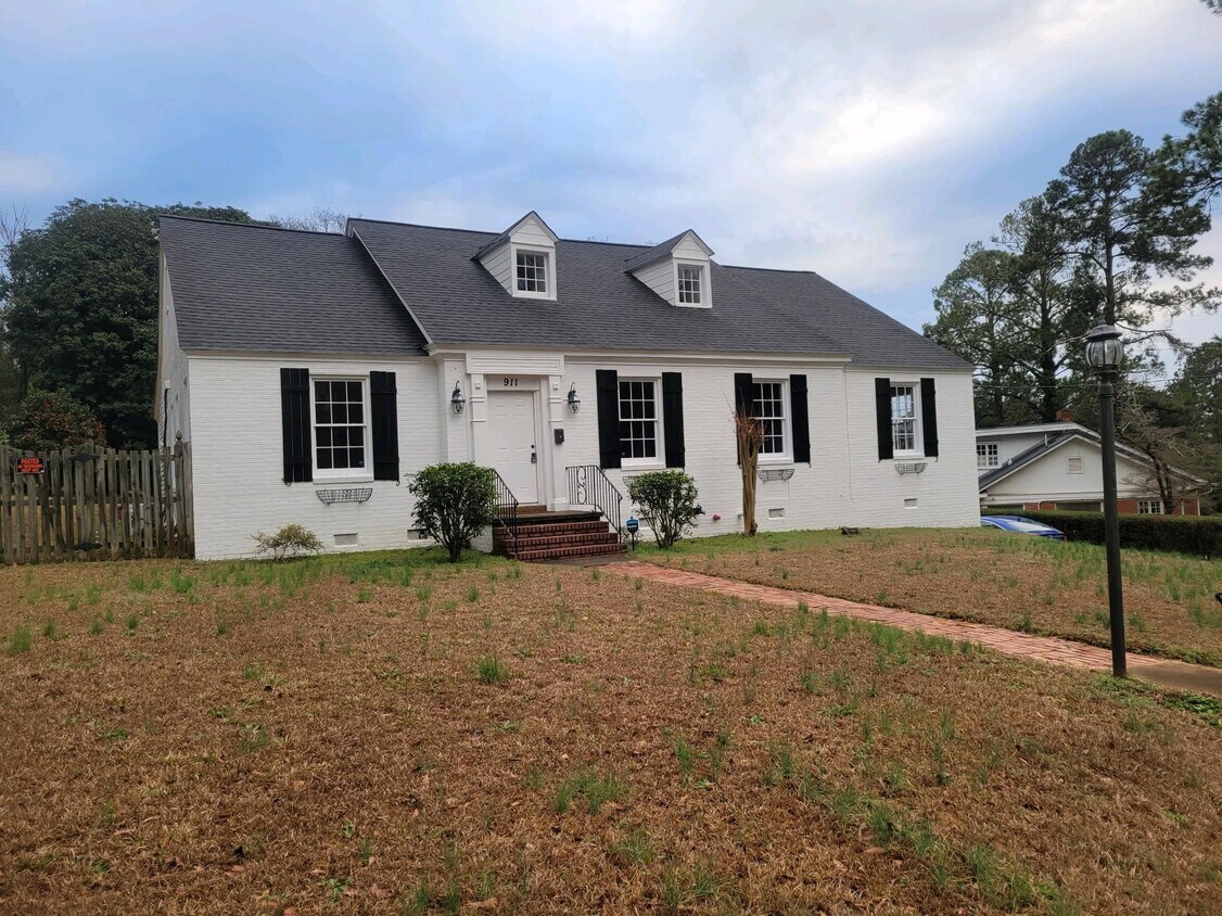 911 Curry Dr, Macon, GA 31211 House Rental in Macon, GA