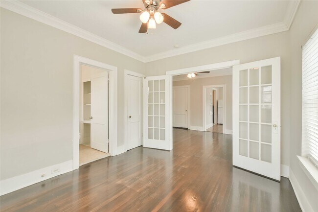 Foto del edificio - 903 Oakhurst St