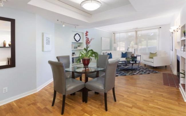Building Photo - Gorgeous Russian Hill 2BD/2BA Condo with W...