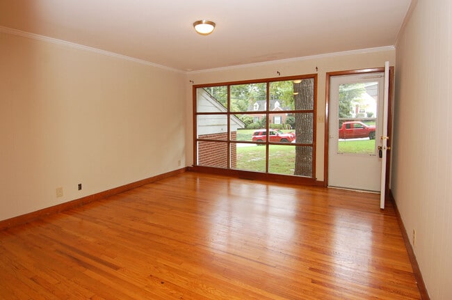 Building Photo - 3208 Ruffin St