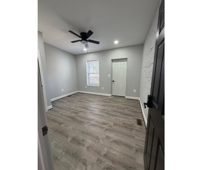 Foto del edificio - 2936 Mosher St