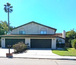 Building Photo - 6700 Corintia St