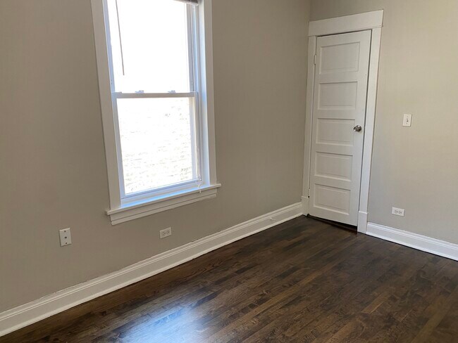 bdrm 1 - 2525 N Central Park Ave