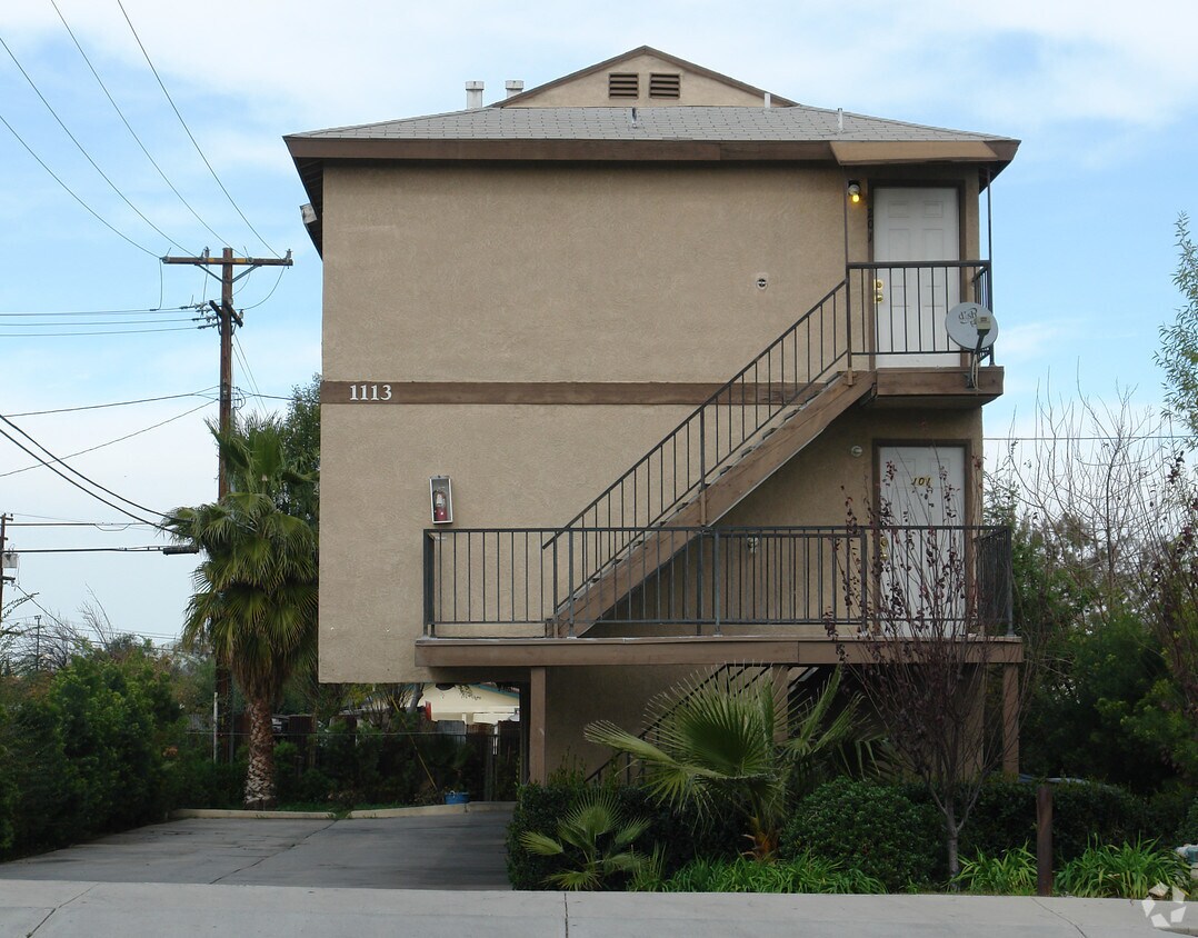 Building Photo - 1113 Circle City Dr