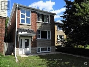 Building Photo - 42-42 Emerald Crescent