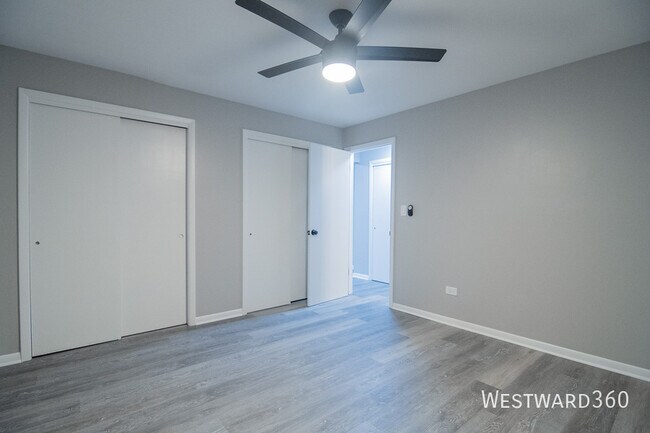 Building Photo - 3249 N Keeler-GW