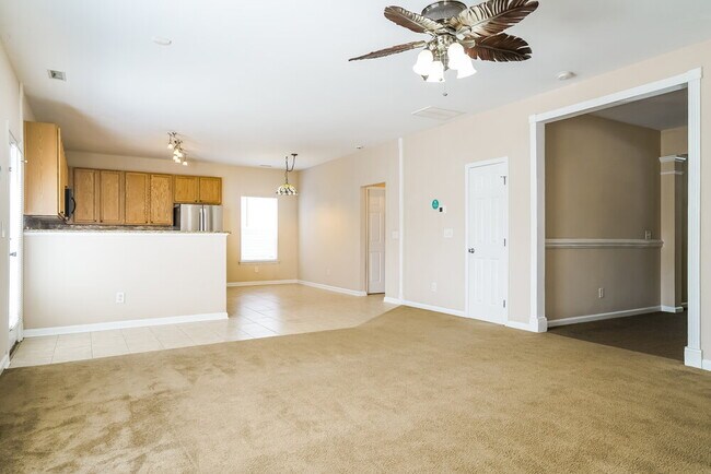 Foto del edificio - 3628 Pinkham Way