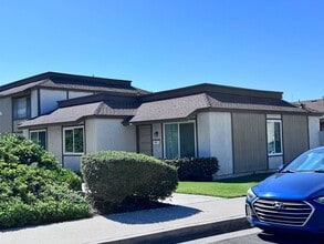Building Photo - 2348 Canyon Park Dr