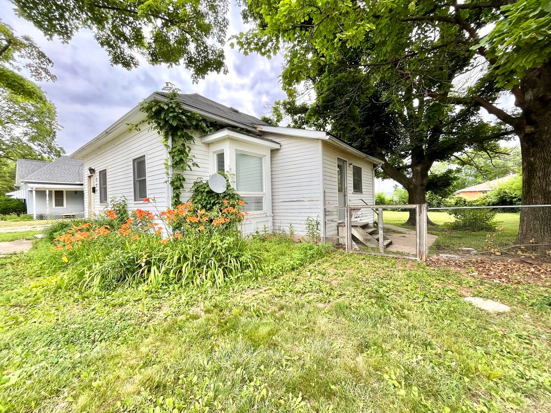 Foto principal - 320 Main St