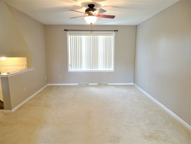 Building Photo - 118 Riders Way