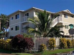 Building Photo - 2738 Leialoha Ave