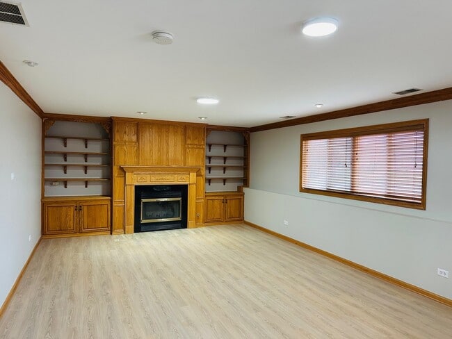 Building Photo - 1805 Pebble Beach Dr