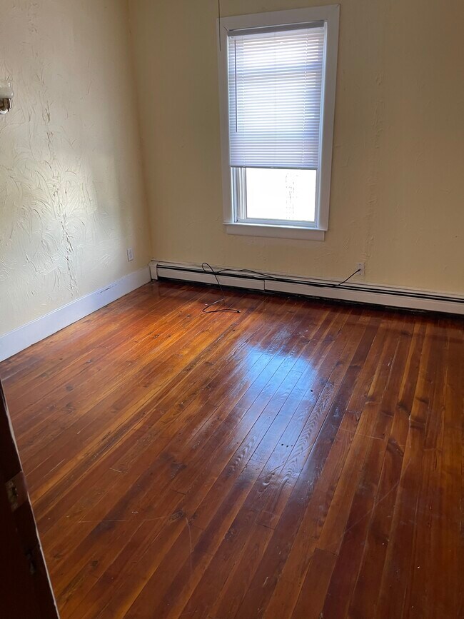 92 Fisher St Unit 2, North Attleboro, MA 02760 Apartments in North