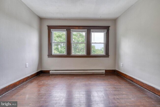Foto del edificio - 2914 Bayonne Ave