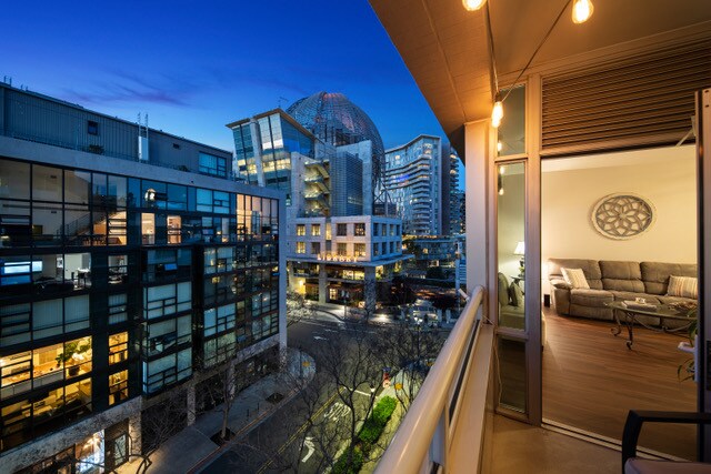 Foto principal - 253 Tenth Ave