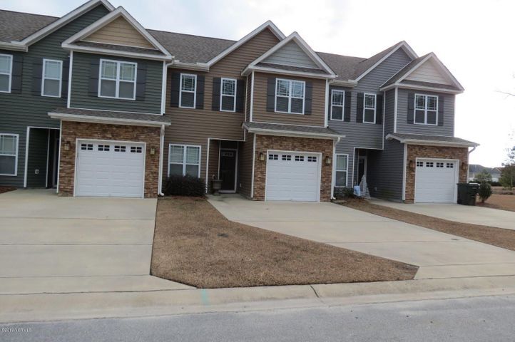 Photo - 1805 Fox Den Way-5