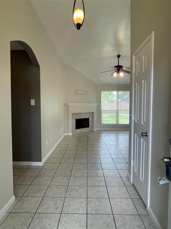 Building Photo - 22207 Falconwood Ln