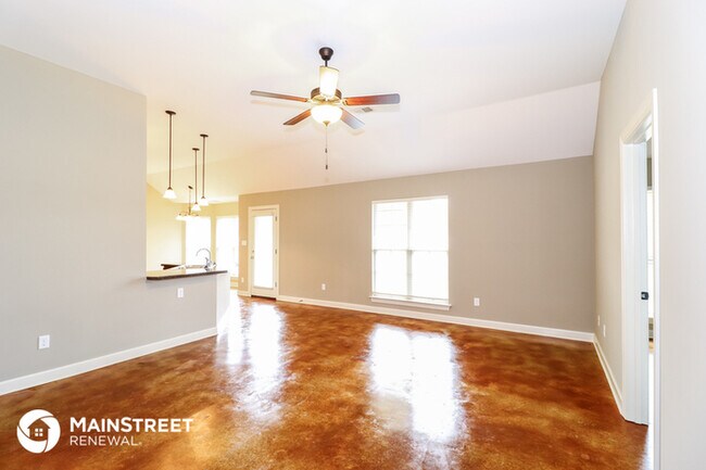 Building Photo - 8740 Smith Ranch Dr
