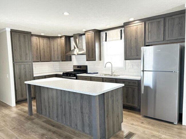 Foto del edificio - 29909 Flushing Dr