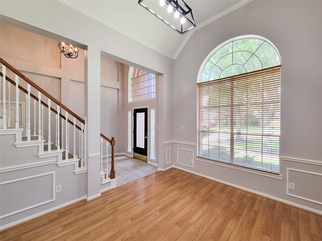 Building Photo - 9410 Barretts Glen Ct