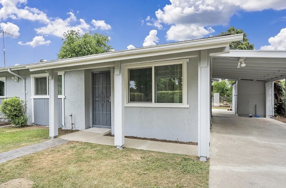 Primary Photo - 37658 Sacramento St