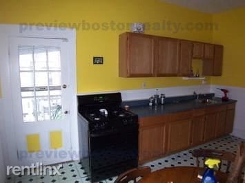 Foto del edificio - 32 Linden St